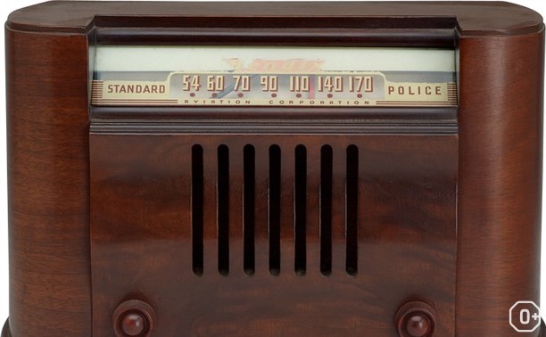 Выставка ретро-радиоприёмников