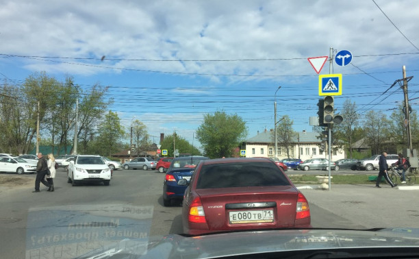 Не работает светофор на пересечении ул. К.Маркса и Пролетарской