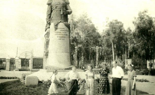 30 июля: в Туле призвали делать памятники подешевле