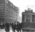 24 марта: в Туле начато строительство дома «Красная кузня». Теперь это «Гостинка»