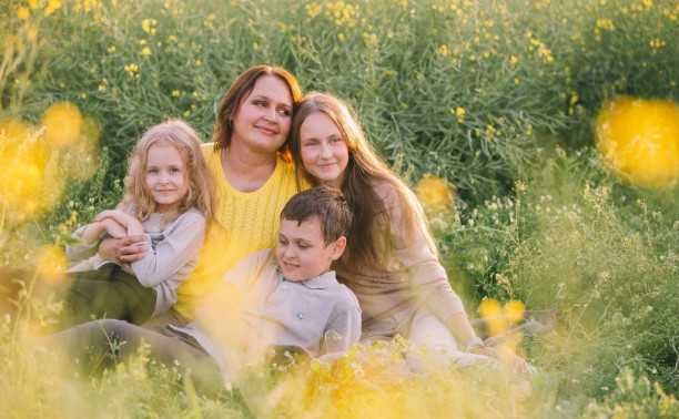 Фотопроект «Мамы и дети»: Ирина Новосильева, Вика, Рита и Никита
