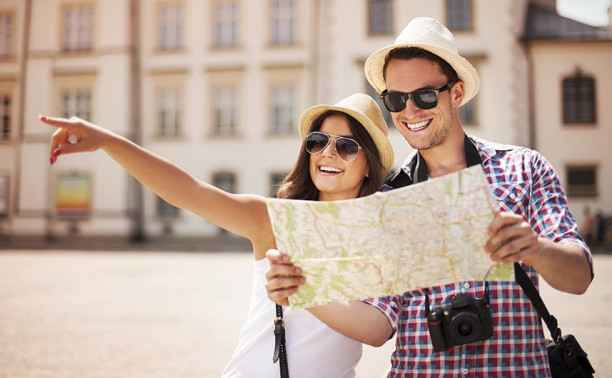В Европе открылась вакансия туриста за 9500 евро