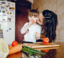 Чем кормить детей и почему не стоит заставлять их доедать
