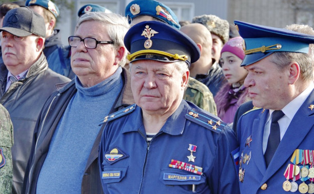 Сын командующего ВДВ полковник Маргелов скончался в Москве.