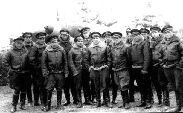 6 декабря: открытие мемориальной доски об эскадрилье «Нормандия-Неман» в Туле