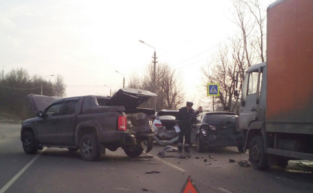 Авария из 4 машин на Веневском шоссе