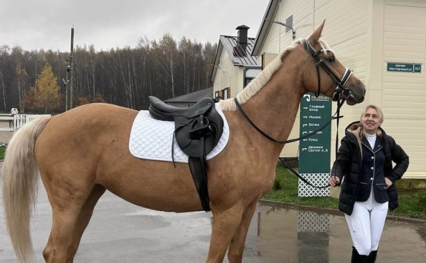 Тренер по конному спорту Елена Корона об иппотерапии, морковке и страхе перед лошадьми