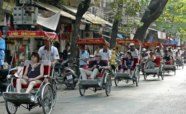8 декабря: индонезийские велорикши пересели на мототакси из Тулы