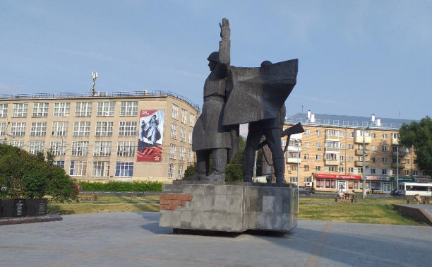 На главной площади города - героя Тулы после реставрациии  !