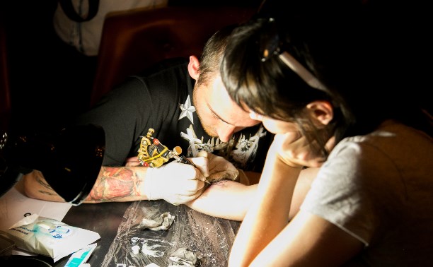 В Туле прошел фестиваль домашней татуировки