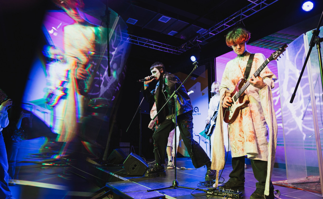 Финал фестиваля молодых рок-групп «МолоТняК-2026»: от фолка до метала