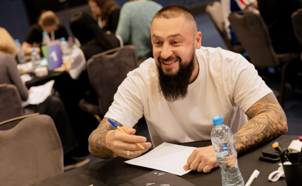 Директор филиала «ЭвоКом» в Веневе Руслан Дубчак: «Я не стремился к заработку без усилий» Директор филиала «ЭвоКом» в Веневе Руслан Дубчак: «Я не стремился к заработку без усилий»