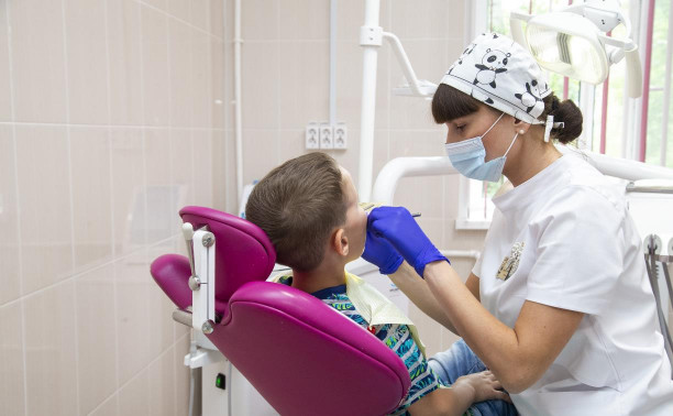 Как лечат зубы малышам в Тульской области? 