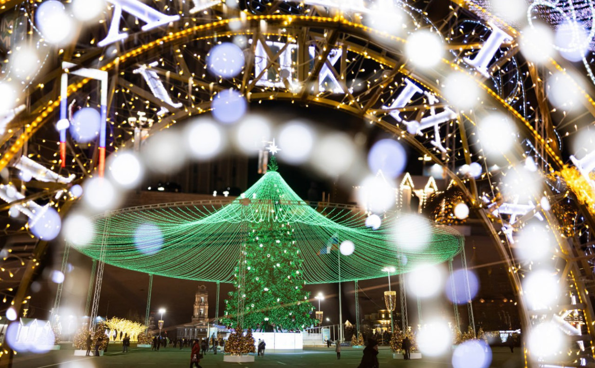 Обзор Myslo: новогодние ёлки и спектакли для детей в Туле