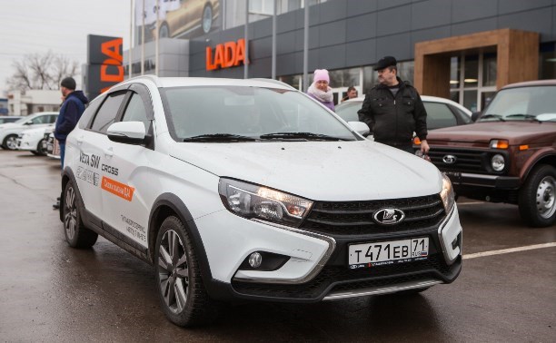 Автосалон «Тулаавтосервис» представил новинки автопрома – LADA Vesta SW и LADA Vesta SW CROSS