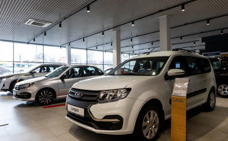 В LADA КорсГрупп на Рязанке – ликвидация автомобилей 2025 года