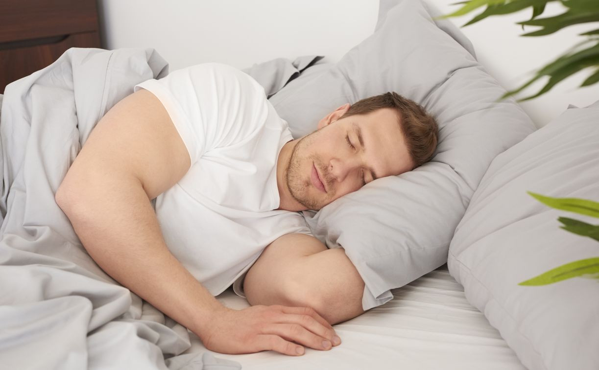 Сколько должен спать взрослый человек?