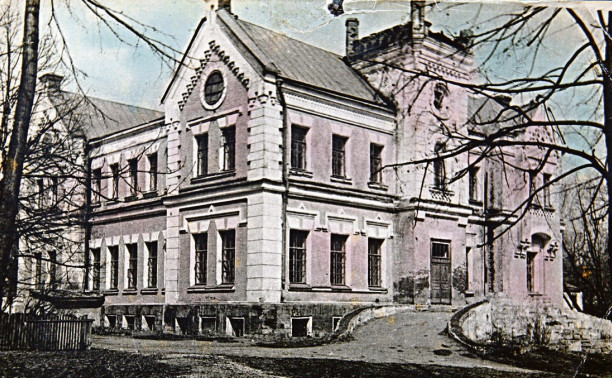 Барон фон Мекк взял «откат» в виде…  дворца под Веневом