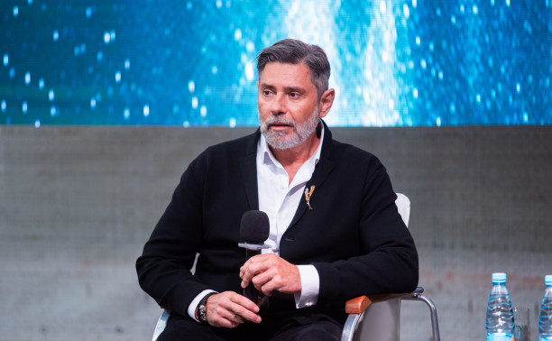 Актер Валерий Николаев о Буржуе, съемках у Стивена Спилберга и маленьком сыне