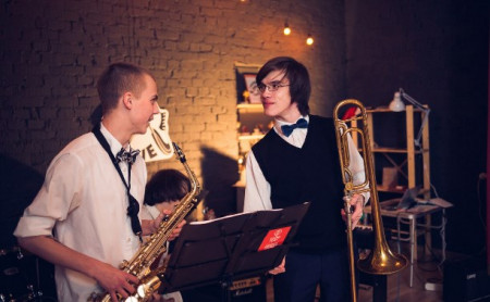Молодые музыканты Diggers Jazz Band покоряют Тулу