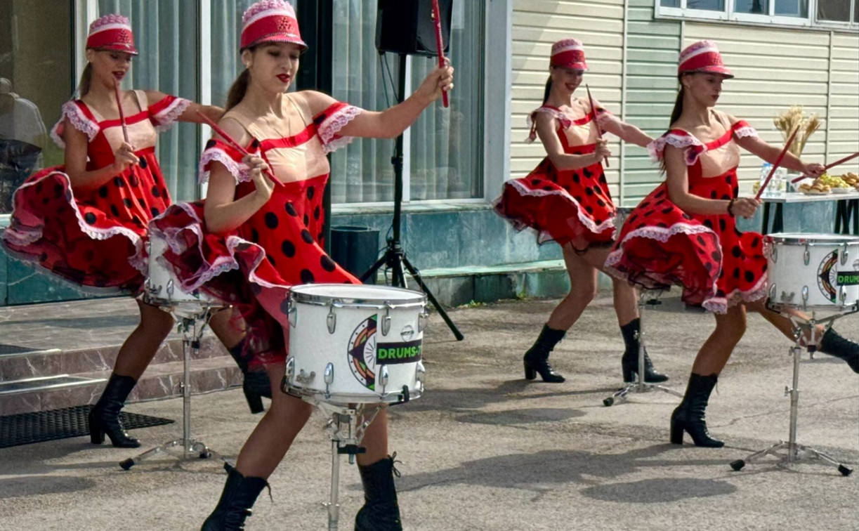 Ритм, музыка, грация и красота: чем удивляет барабанное шоу Drums-71 