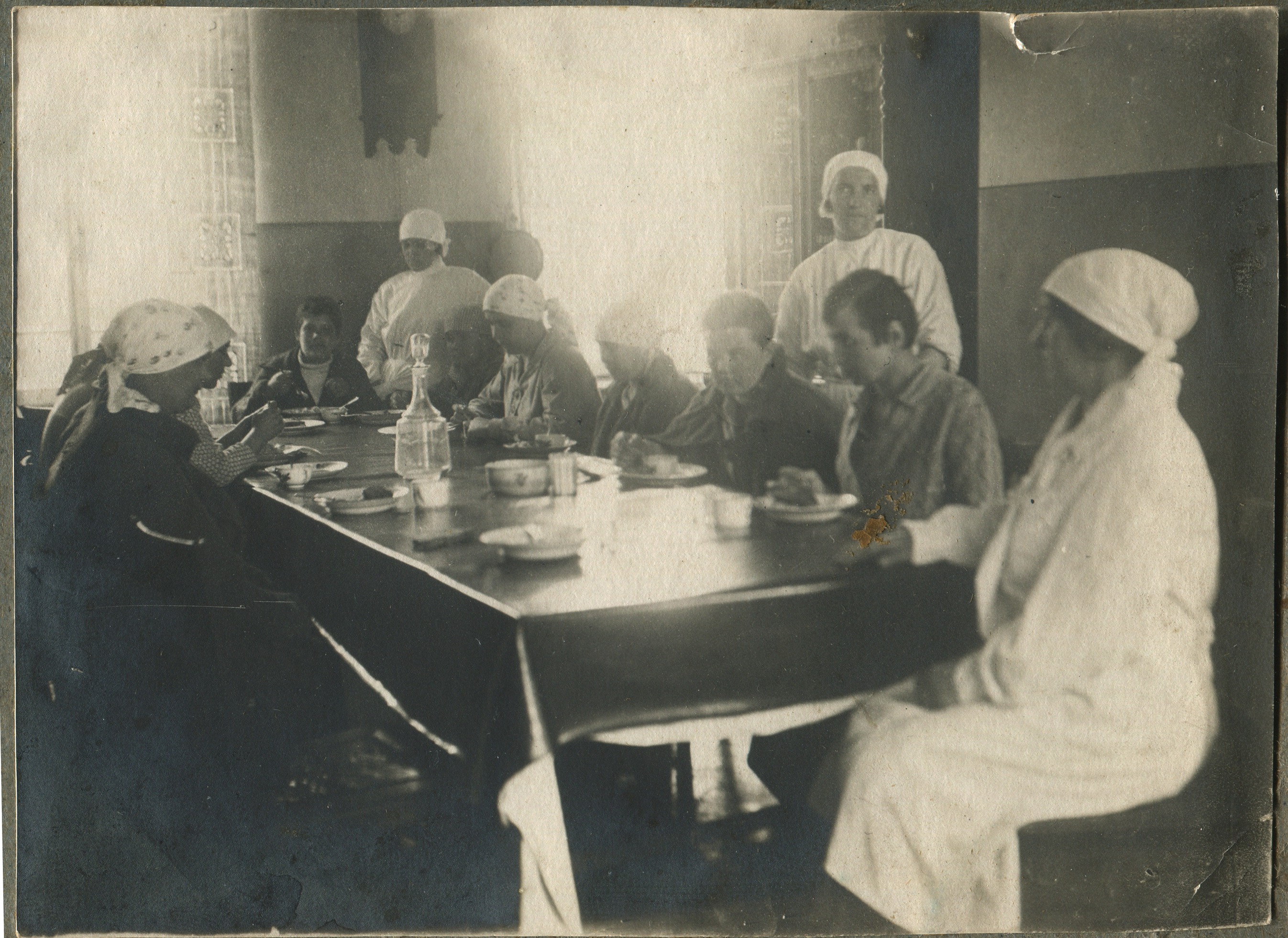 1930-е_Обед.jpg