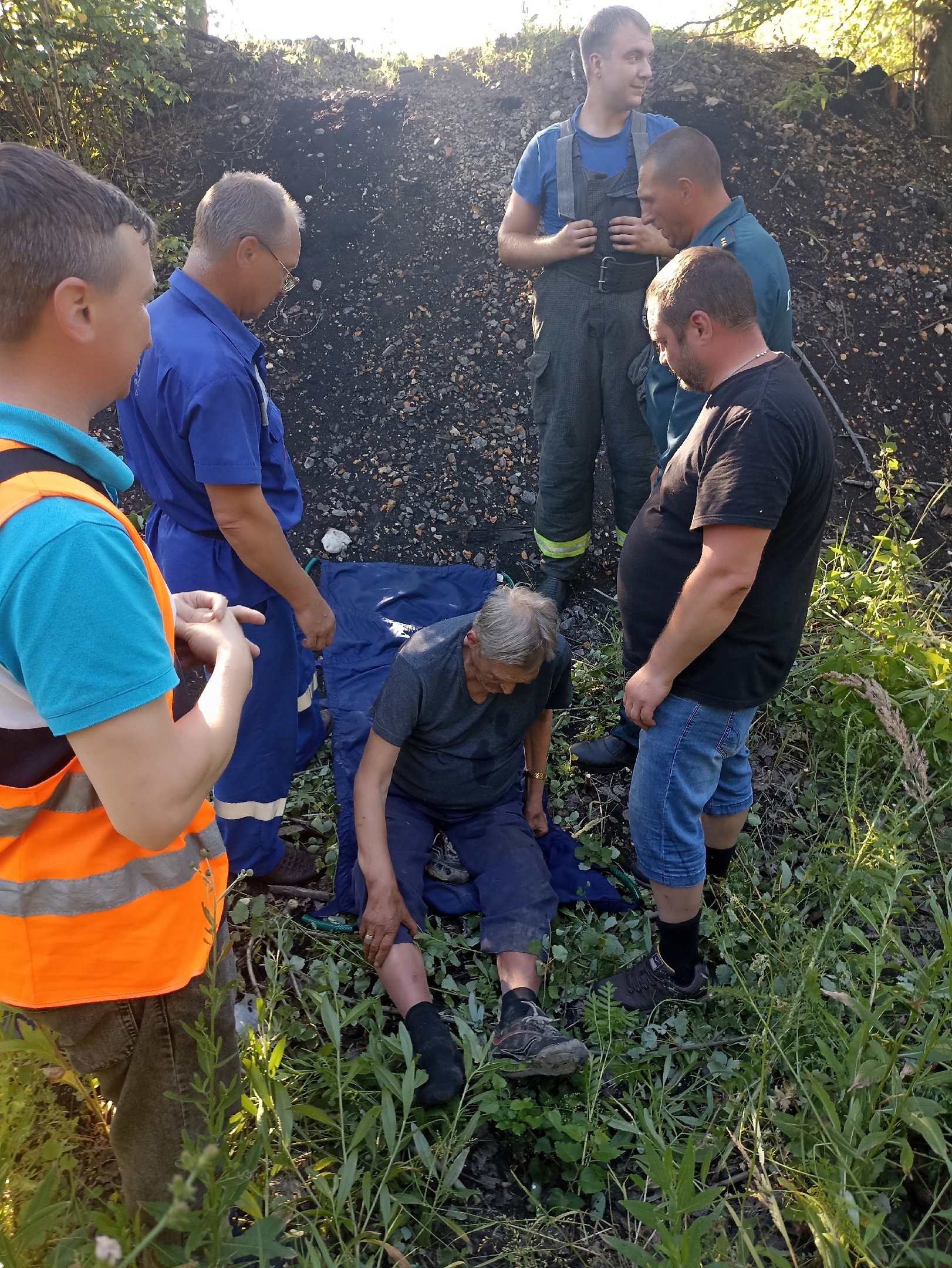 Сутки на жаре без еды и воды: под Новомосковском волонтёры спасли  70-летнего дедушку - Новости Тулы и области - MySlo.ru