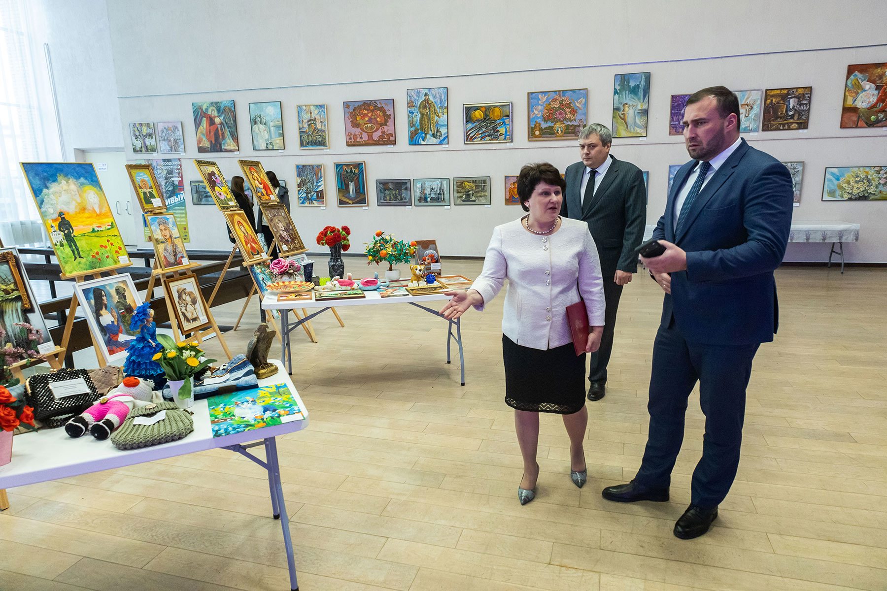 bisvowlpogtlmamhyfrnomvy3htg2u18.jpg