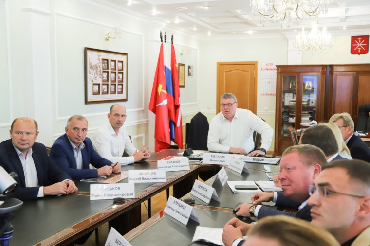 https://cdn.myslo.ru/Content/Contents/3e/37/4831-640f-4257-b6c0-f61be5e377dd/1d3a00fb-502f-47ba-917c-5b439a86eccd.jpg