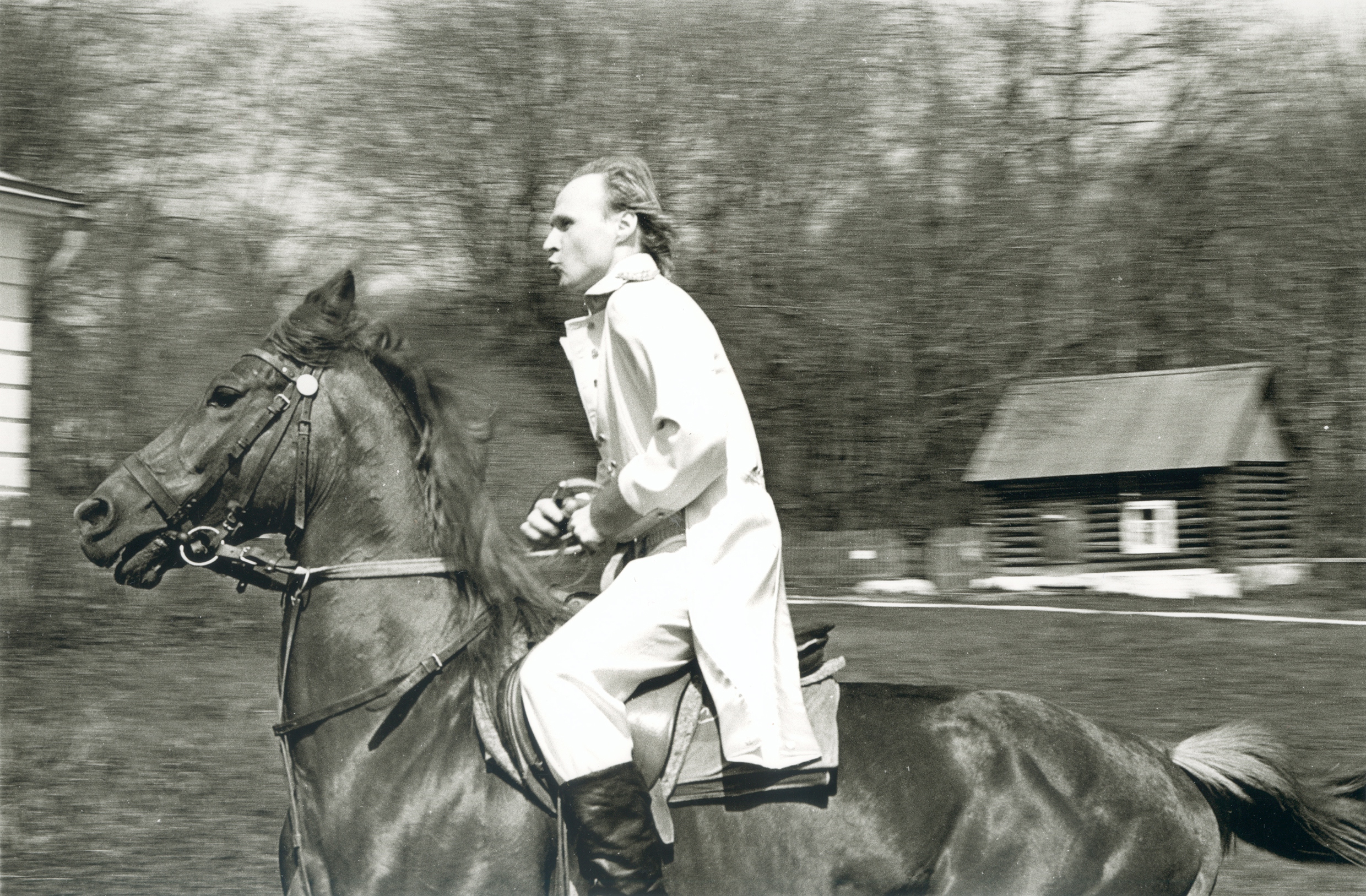 Кривцов П. П. Разминка перед скачками. 1997 г.jpg