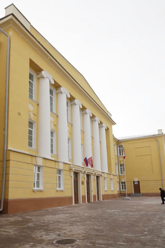 0a229eb7-78a1-4d24-8471-5823cc0e1303_b.jpg