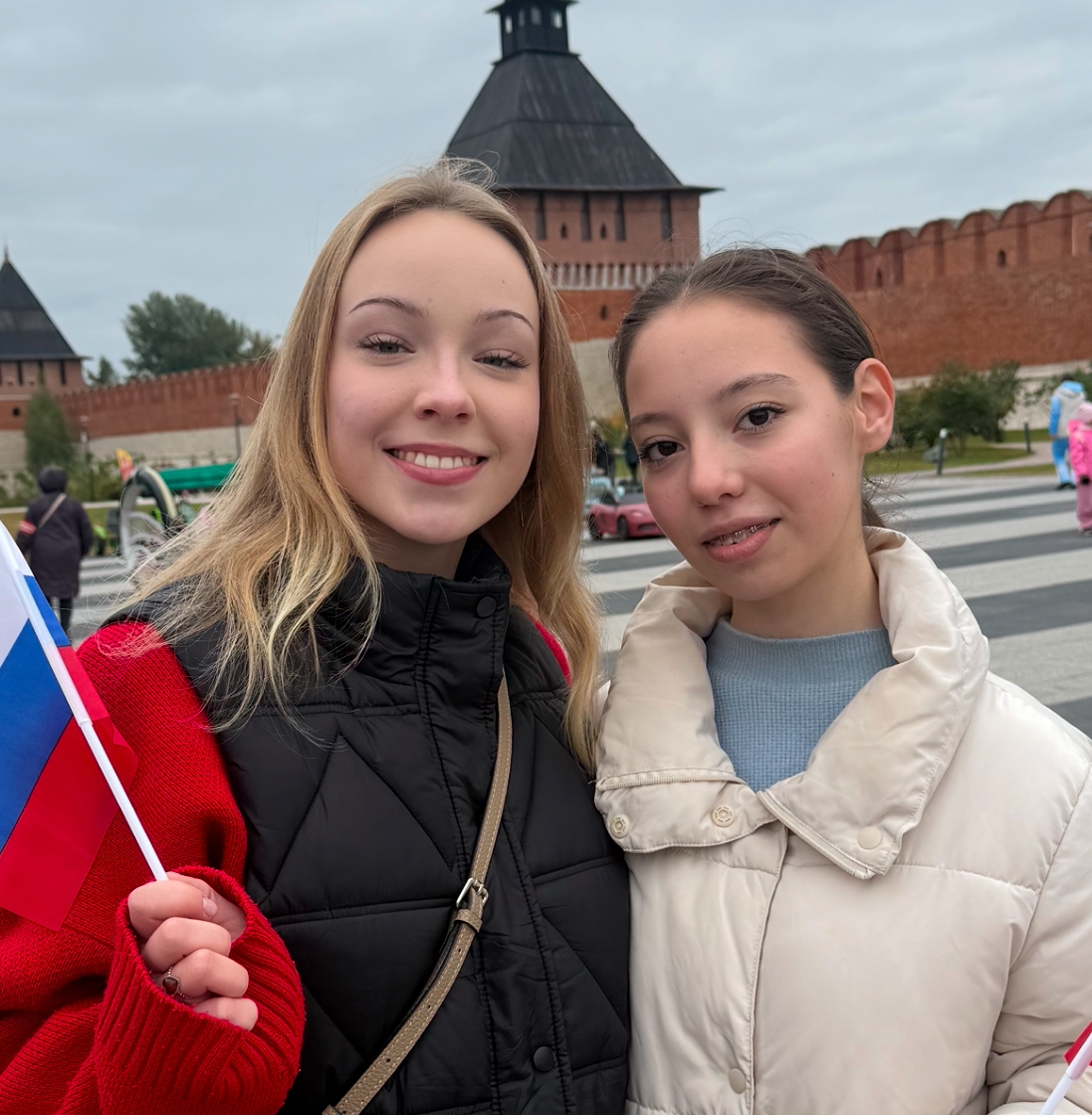 Ульяна Зайчикова и Альбина Дульнева