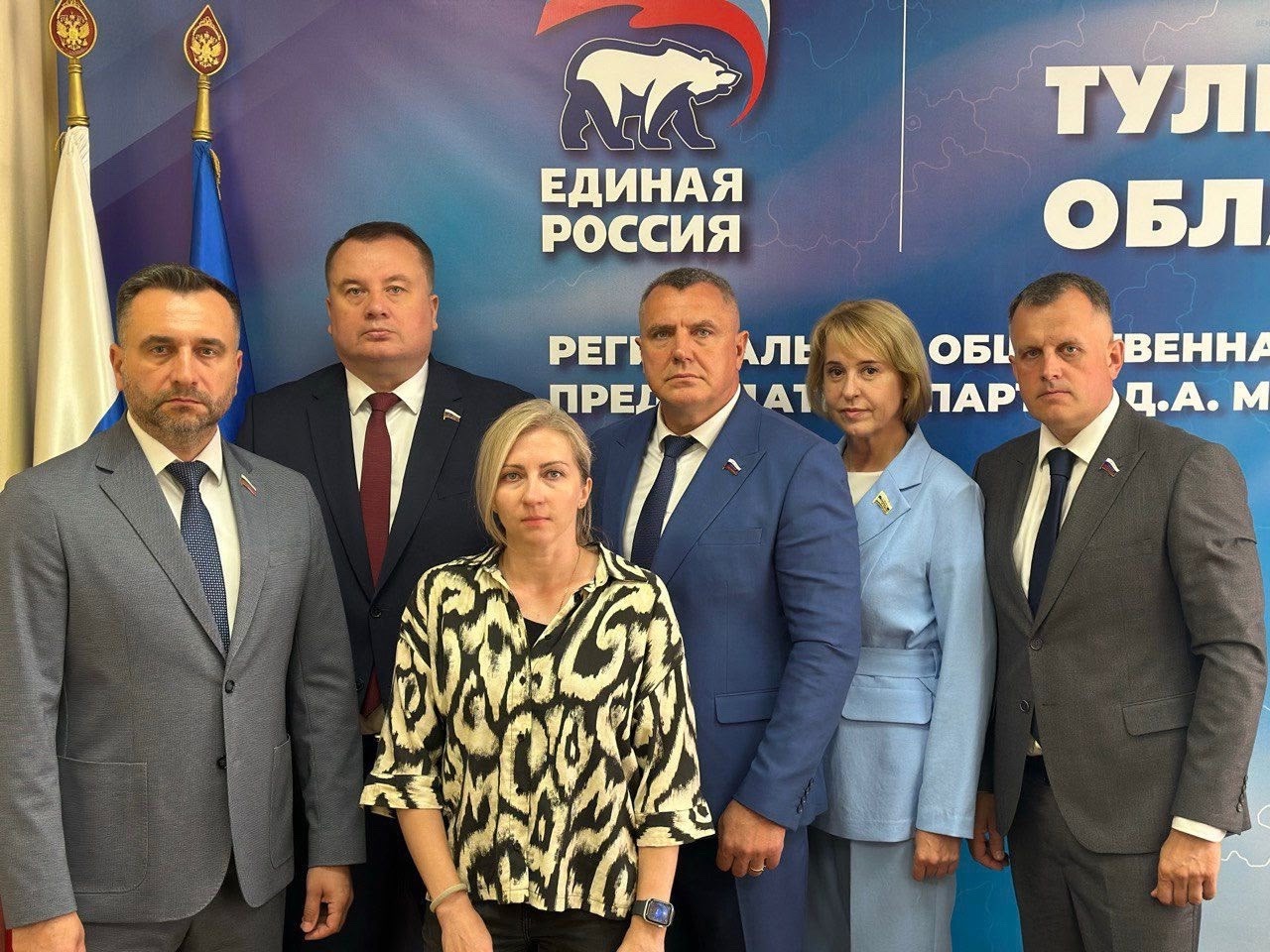 Помощь вдове героя.JPG