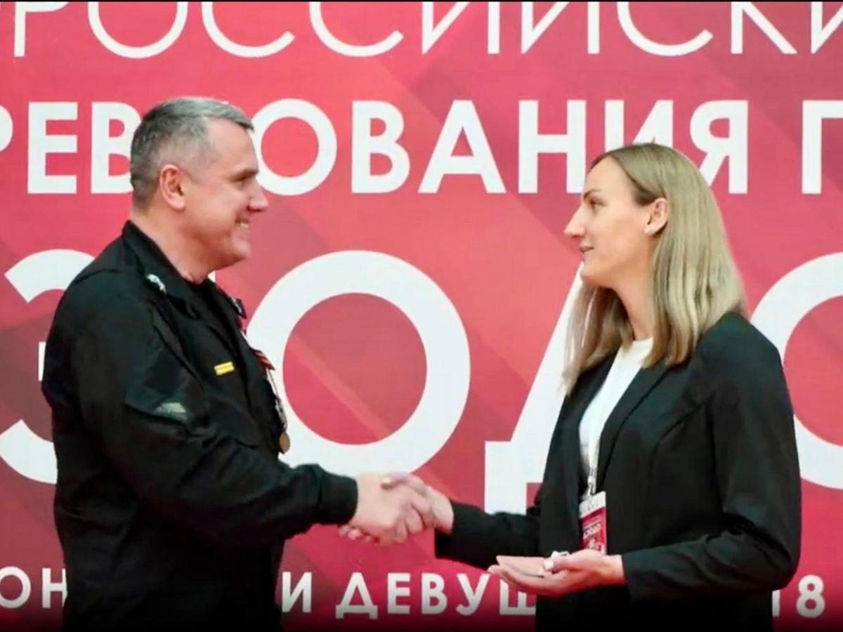 Вручение ключей от автомобиля Киселевой И.С..JPG