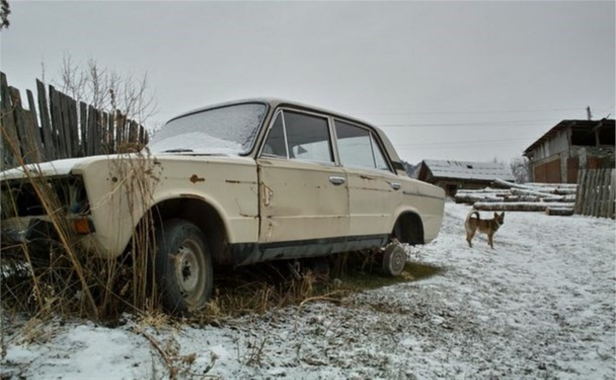 В Ленинском районе обнаружено 39 брошенных автомобилей
