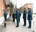 В честь погибшего при атаке БПЛА тульского пожарного открыли мемориальную доску
