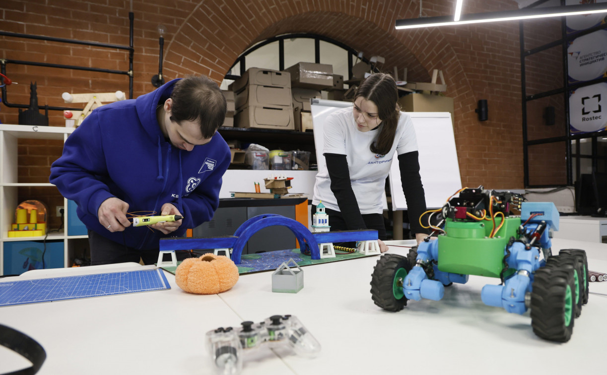 Ох уж эти детки: что творят юные гении в тульском «Кванториуме»?