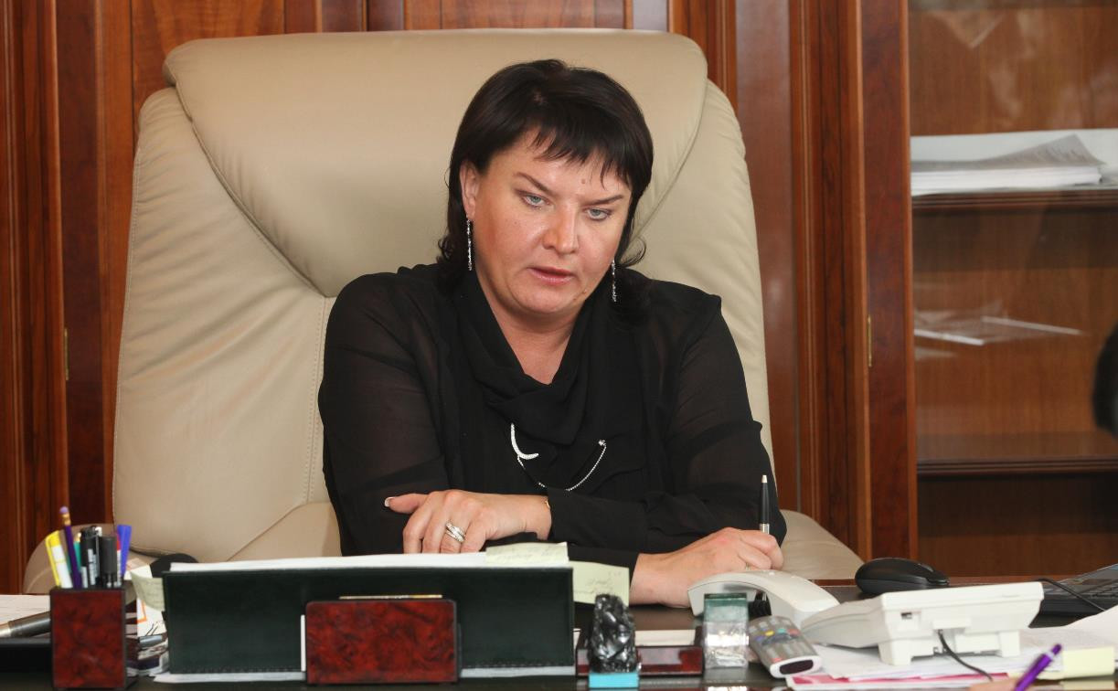 На бывшего мэра Алису Толкачеву подали в суд по долгам за отопление