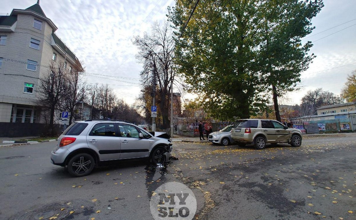 В ДТП на ул. Тургеневской в Туле пострадал один человек