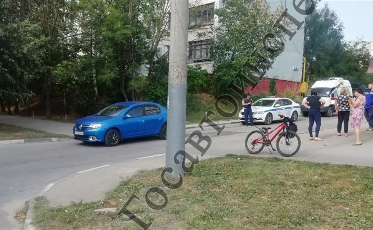 Во дворе дома в Туле женщина-водитель сбила юного велосипедиста