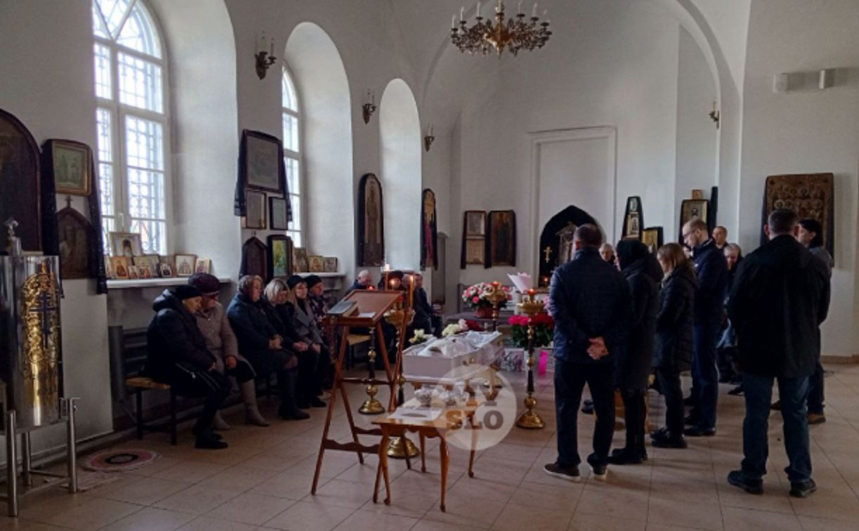 В Алексине прощаются с погибшей в теракте в «Крокус Сити Холле» Ольгой Сельдевой