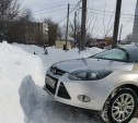 На ул. Токарева водитель «нашел» расчищенное место