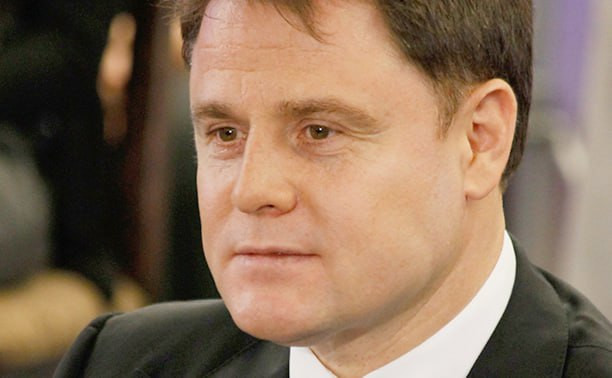 Президент России наградил орденом почета экс-губернатора Тульской области Владимира Груздева 
