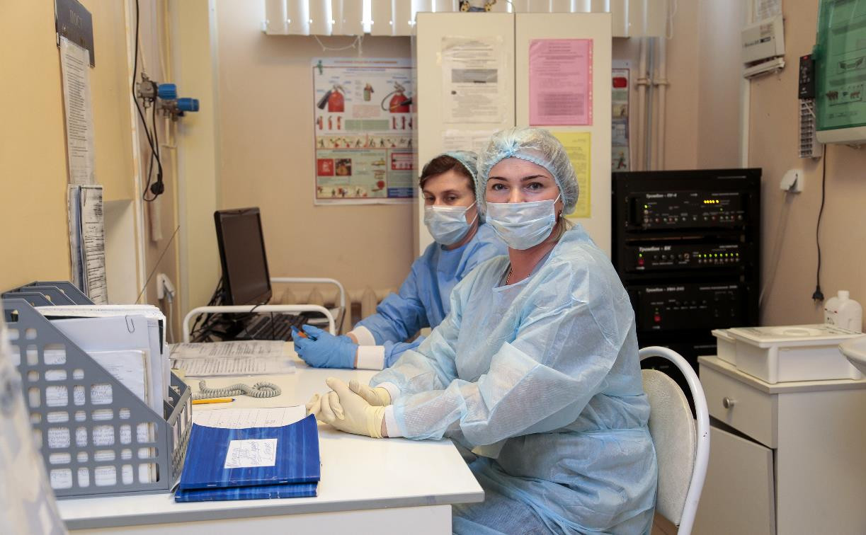 В Тульской области открыт набор медиков с зарплатой в 250 тыс. рублей для лечения больных COVID-19 