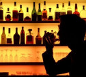 Росалкоголь начнет уничтожать контрафактные спиртные напитки с конца 2015 года