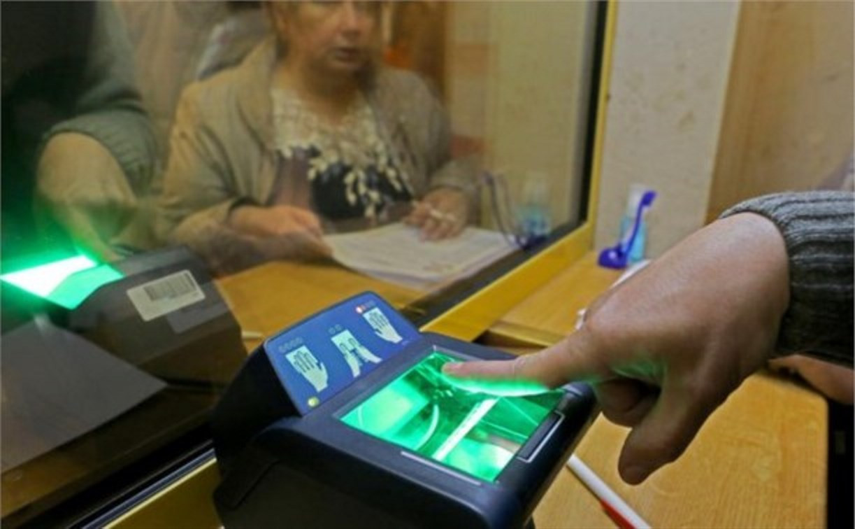 ЛДПР предложила обязать россиян пройти биометрическую регистрацию