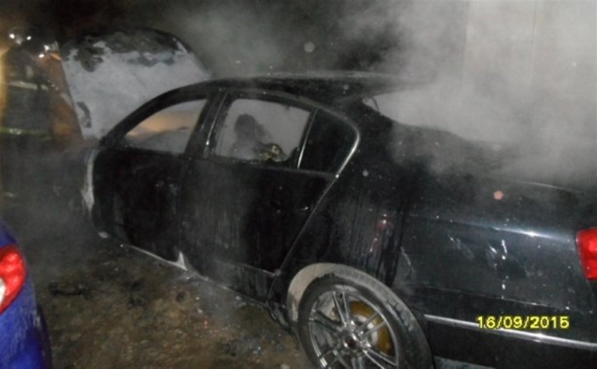 Ночью на ул. Приупской сгорели три машины