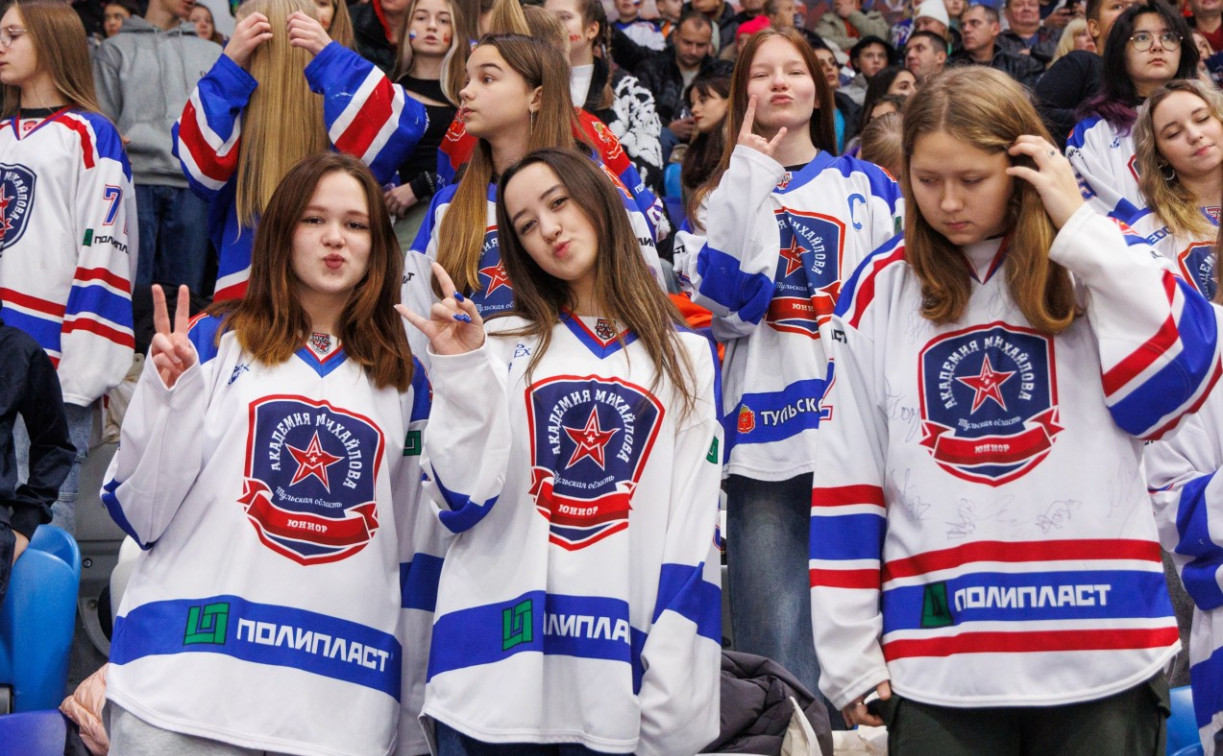 В Новомосковск привезут Кубок Харламова