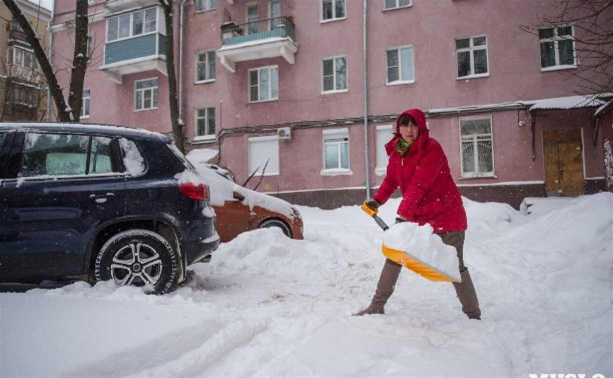 Куда тулякам жаловаться на неубранный снег во дворах?