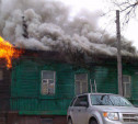 В Туле на улице Оборонной загорелся частный дом